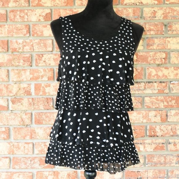 WHITE House Black Market Top - Picture 2 of 7